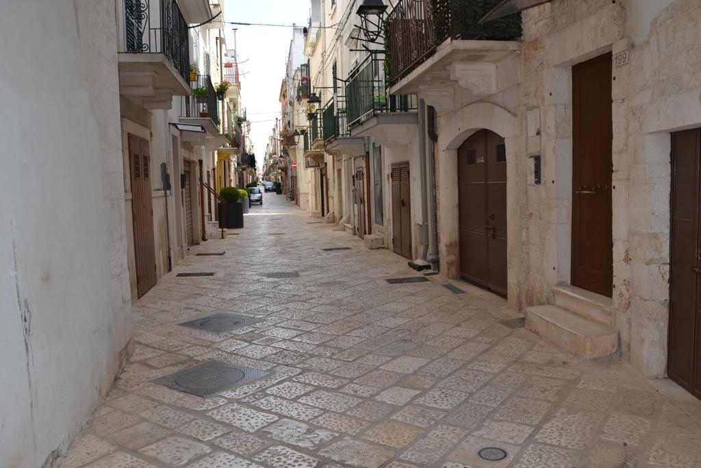 Dimora Donna Clara Bed & Breakfast Conversano Eksteriør bilde